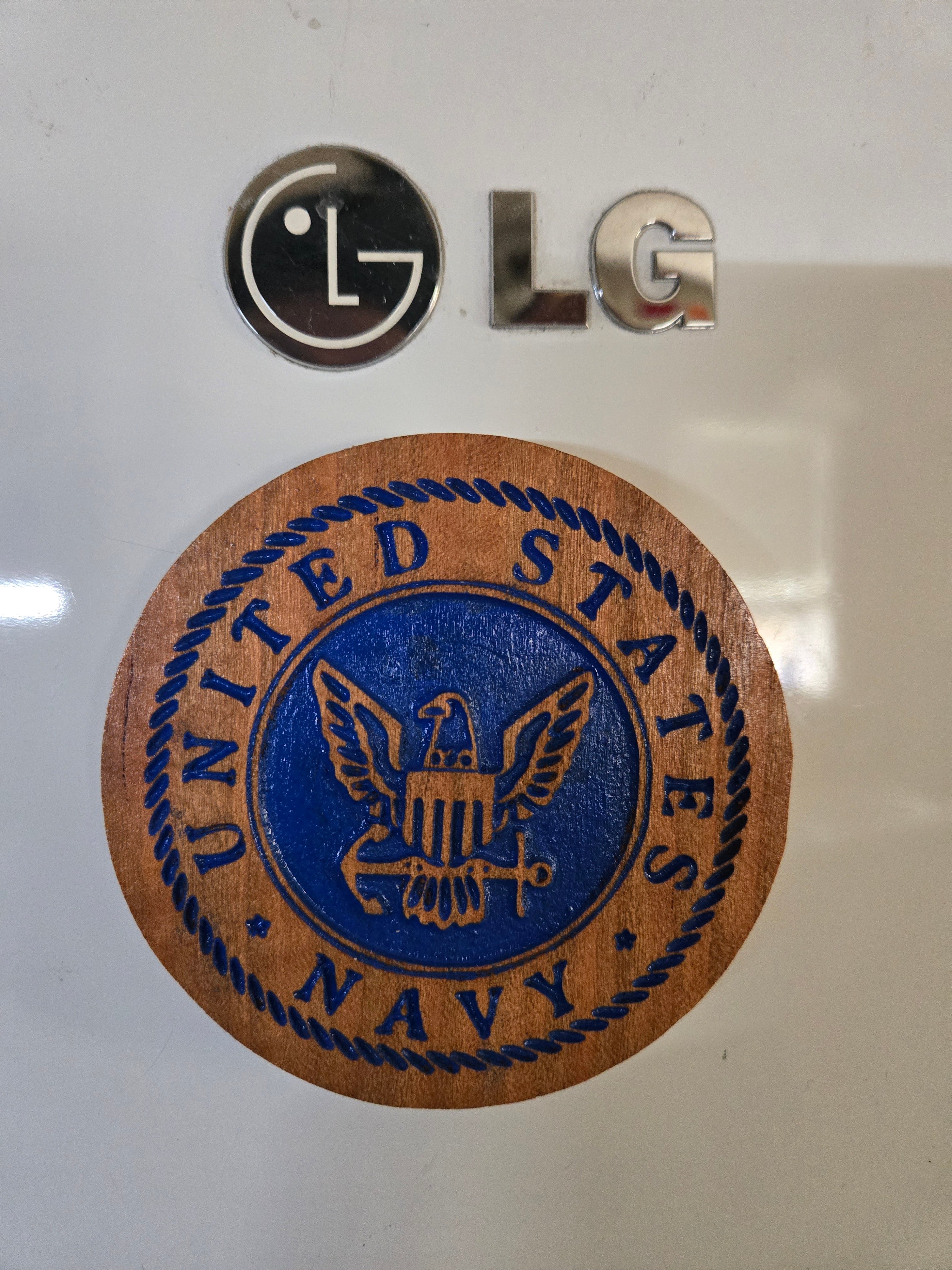 Navy wood magnet